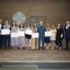alumnos profesores graduacion publicis CEU